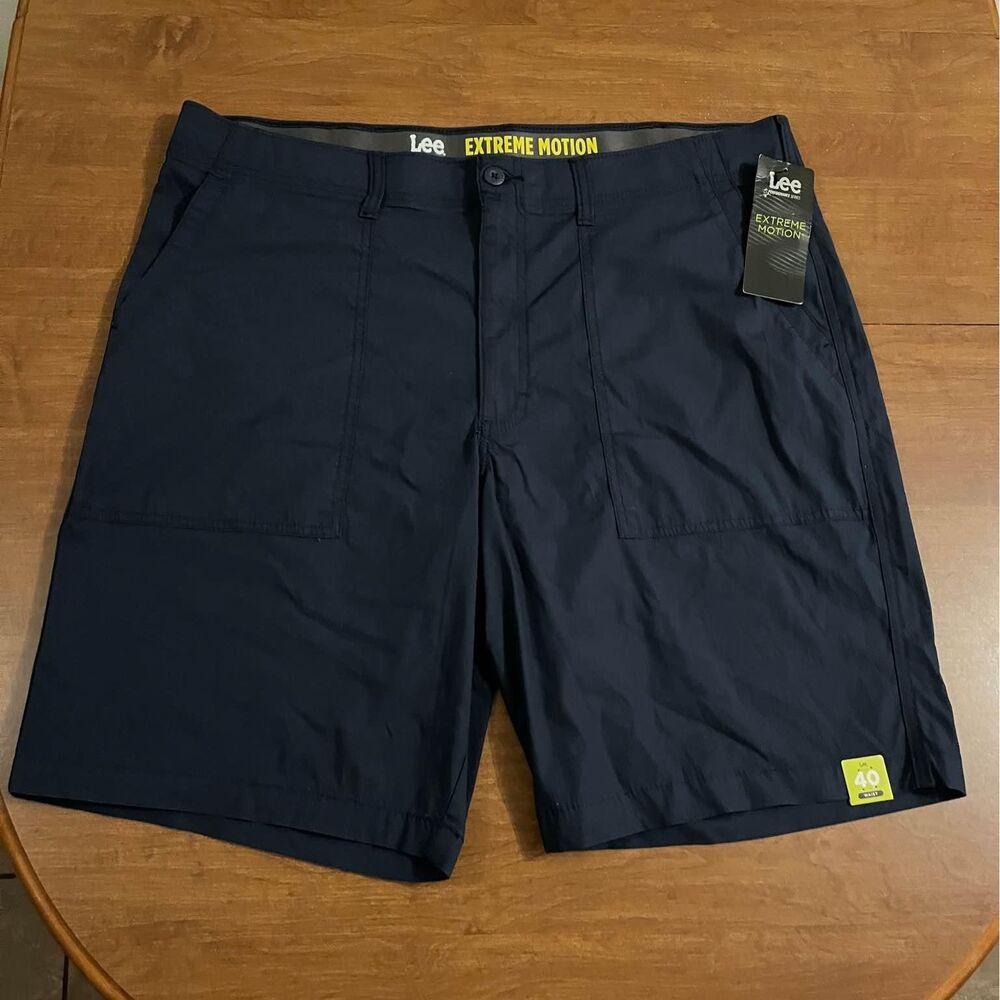NWT Lee’s mens hybrid shorts size 40